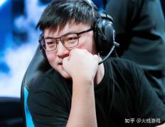 爱游戏- 莱比锡发布备战花絮，今晨复出首秀，足总杯任务艰巨，训练强度明显提升