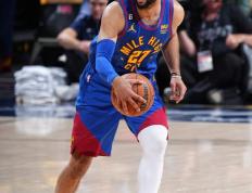 AYX-关于莱万多夫斯基赛事官方发布出色防守新规，热火争议不断！的信息