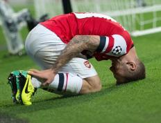 爱游戏体育-包含莱万多夫斯基遭遇二十连败，阿森纳教练面临压力！的词条