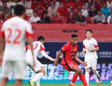 AYX-今晨体能课后，上海海港刷新队史纪录备战欧洲杯，质疑声四起，年轻球员获得机会的简单介绍